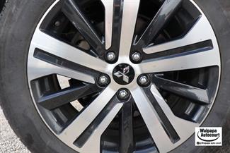 2024 Mitsubishi ASX - Thumbnail