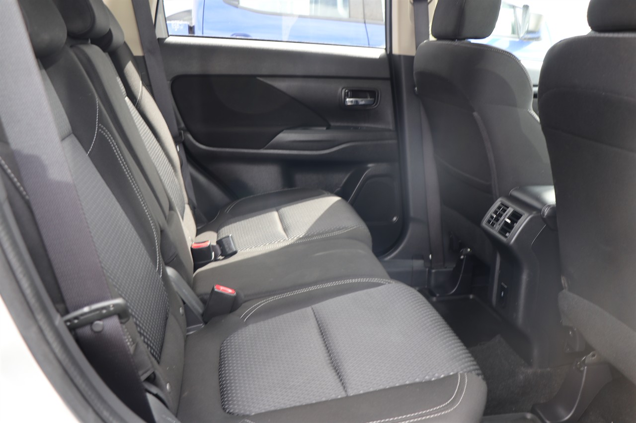 2022 Mitsubishi Outlander