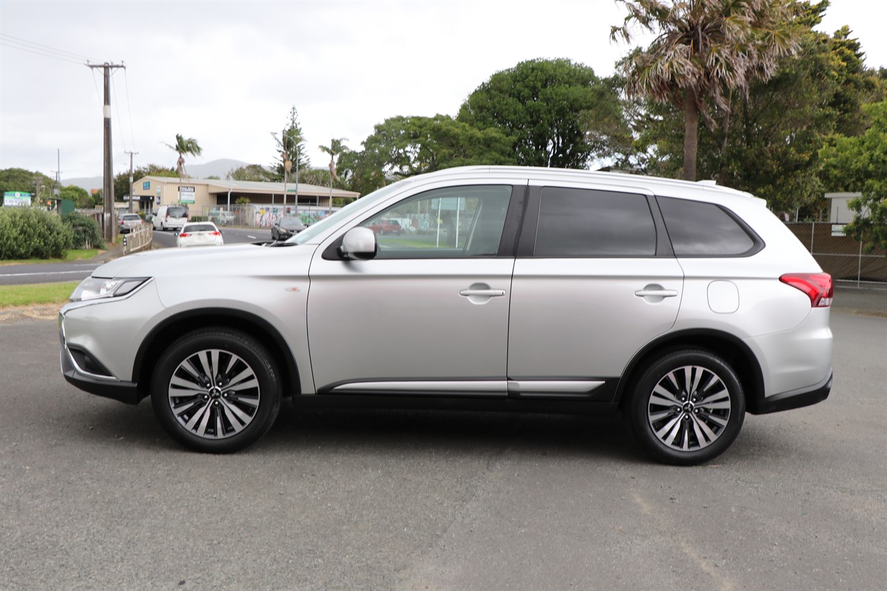 2022 Mitsubishi Outlander