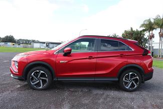 2022 Mitsubishi Eclipse Cross - Thumbnail