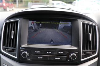 2019 Hyundai Imax - Thumbnail