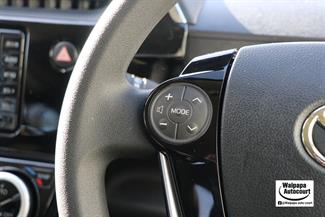 2017 Toyota Aqua - Thumbnail