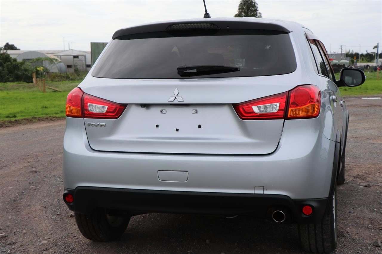 2014 Mitsubishi RVR
