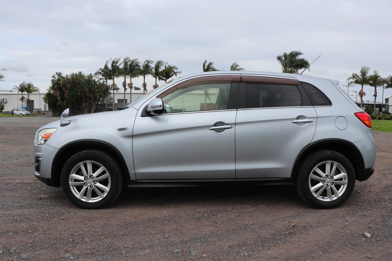 2014 Mitsubishi RVR