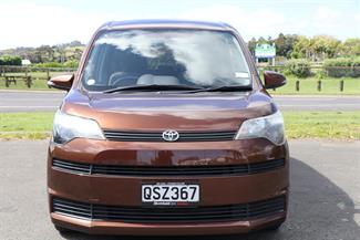 2012 Toyota Spade - Thumbnail