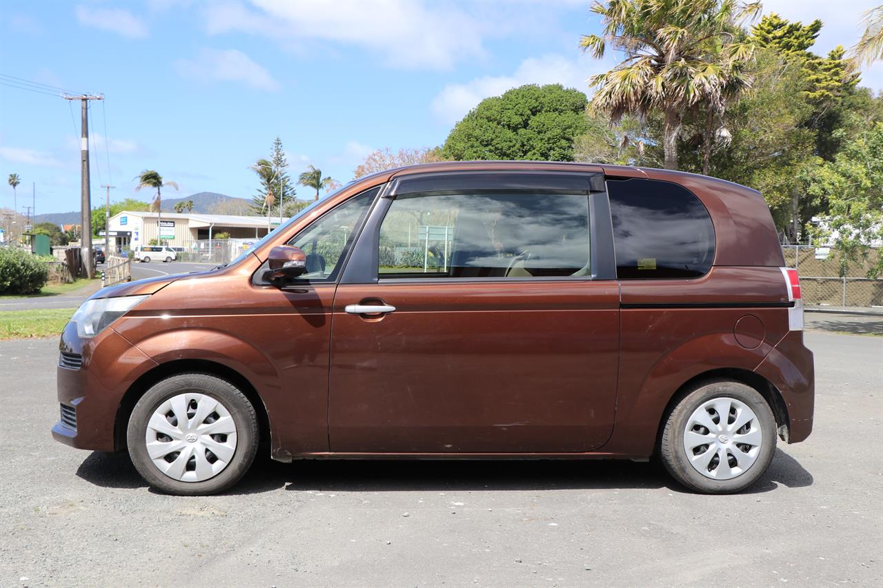2012 Toyota Spade