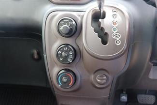 2012 Toyota Spade - Thumbnail
