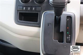 2021 Toyota Hiace - Thumbnail