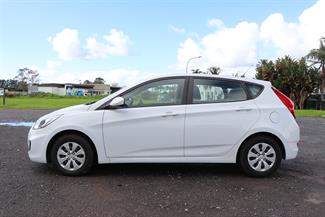2018 Hyundai Accent - Thumbnail