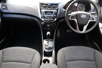 2018 Hyundai Accent - Thumbnail