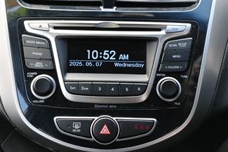 2018 Hyundai Accent - Thumbnail