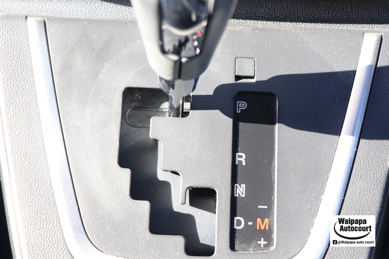 2011 Mazda Premacy