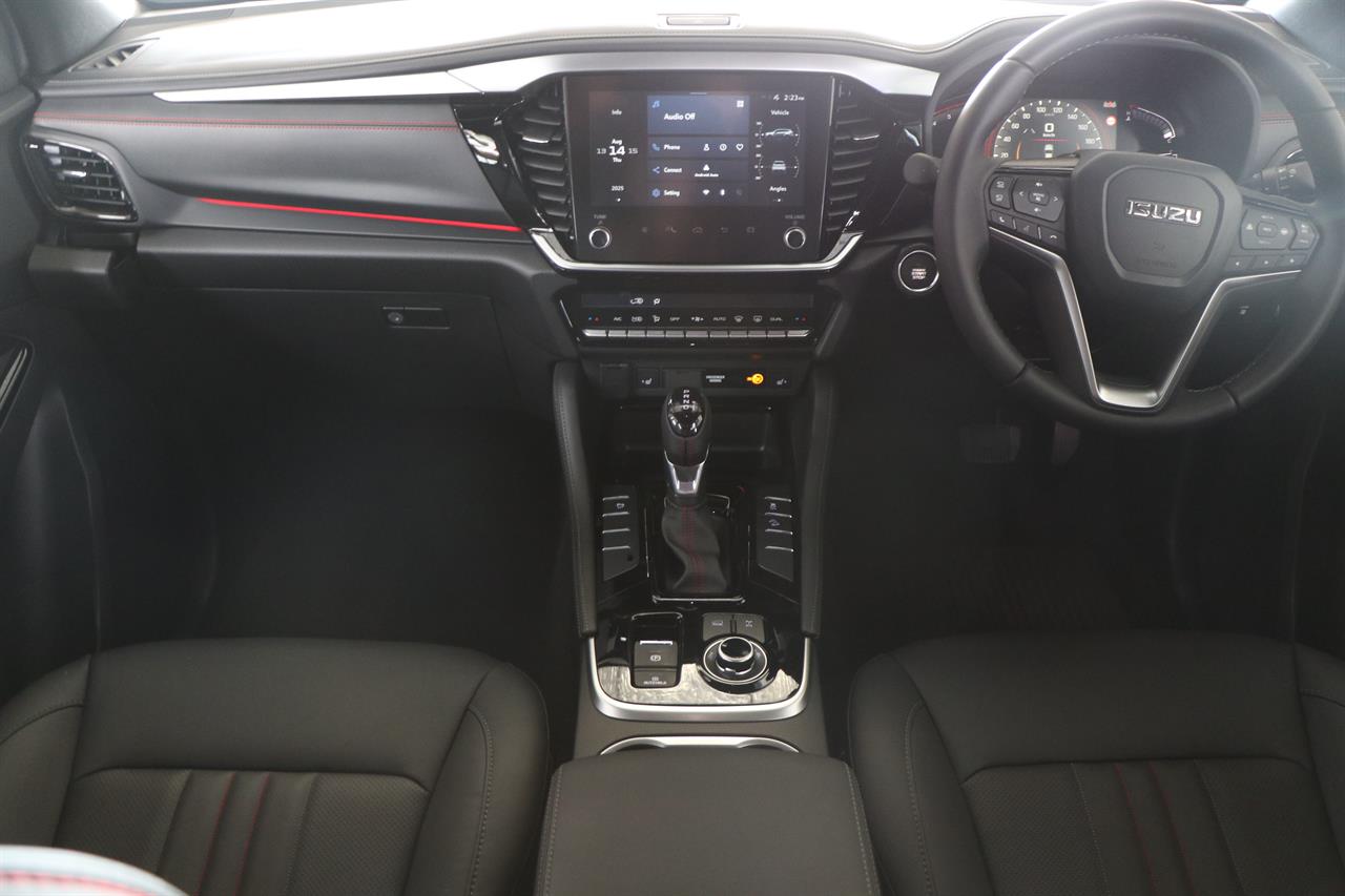 2025 Isuzu MU-X