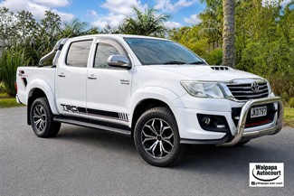 2015 Toyota Hilux - Thumbnail