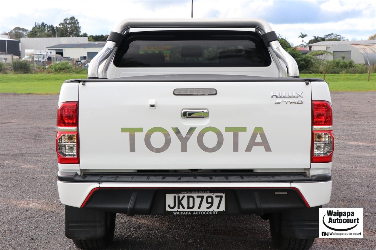 2015 Toyota Hilux