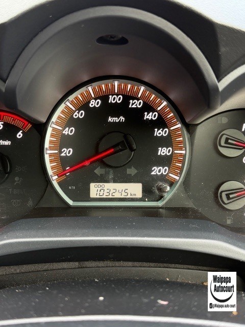 2015 Toyota Hilux