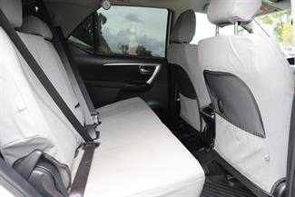 2022 Toyota Fortuner - Thumbnail