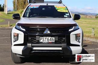 2023 Mitsubishi Triton - Thumbnail