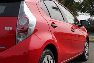 2014 Toyota Aqua - Thumbnail