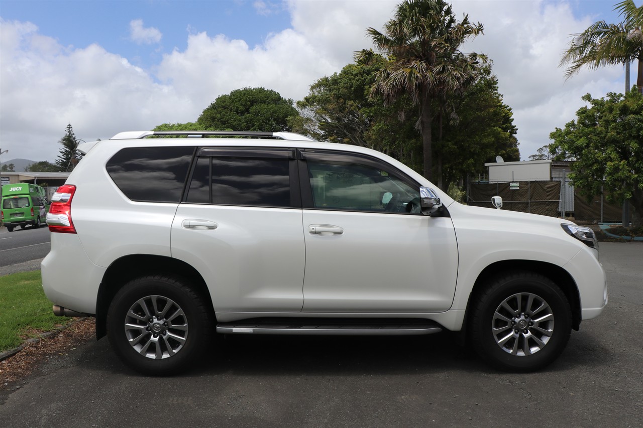 2016 Toyota Landcruiser