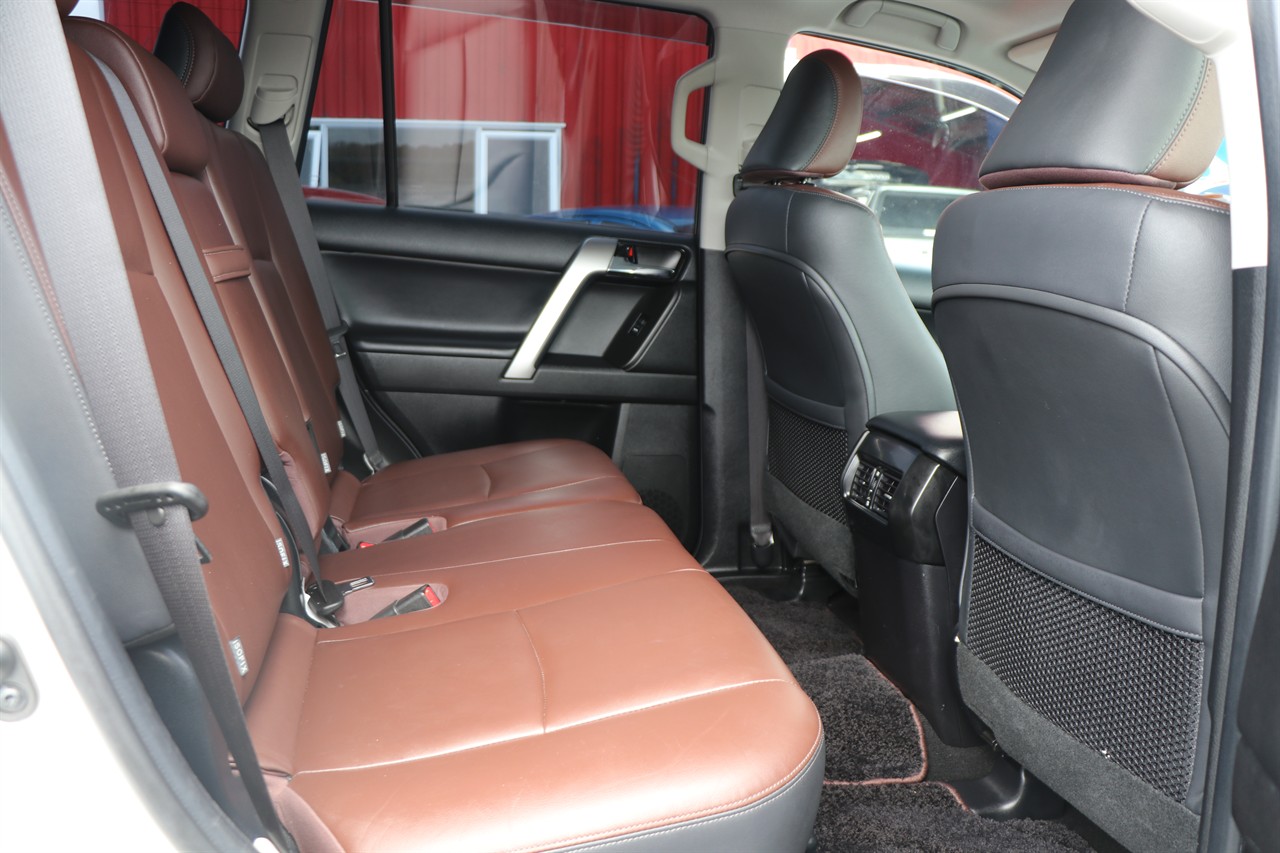 2016 Toyota Landcruiser