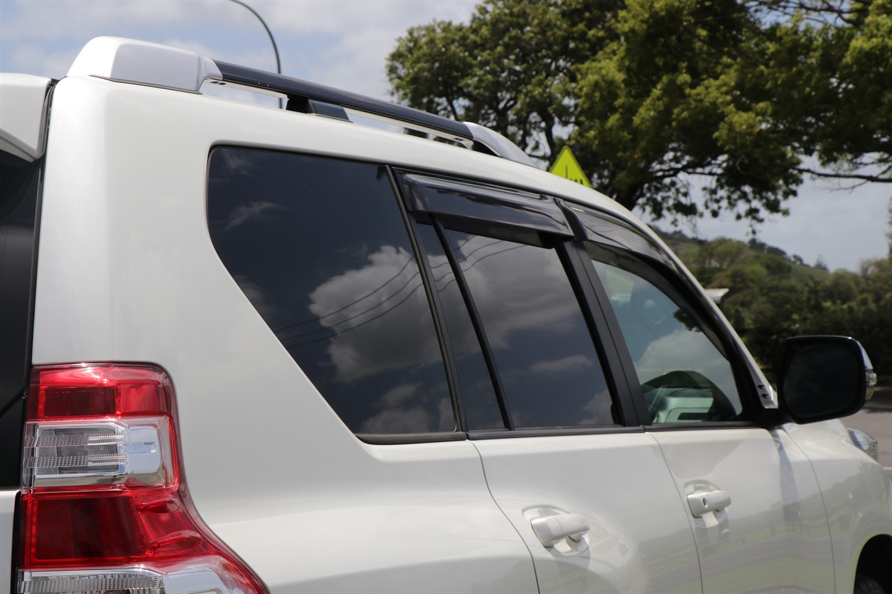 2016 Toyota Landcruiser