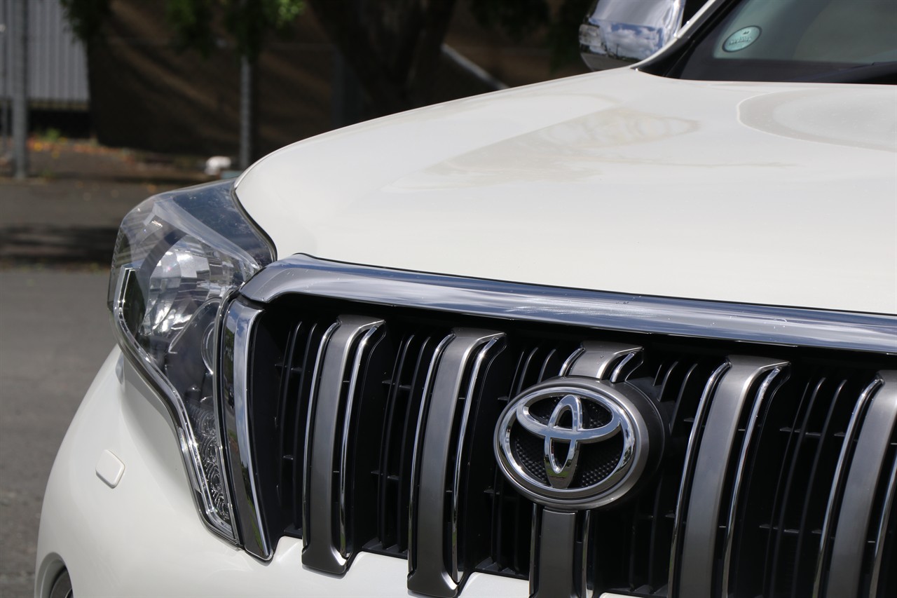 2016 Toyota Landcruiser