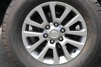 2016 Toyota Landcruiser - Thumbnail