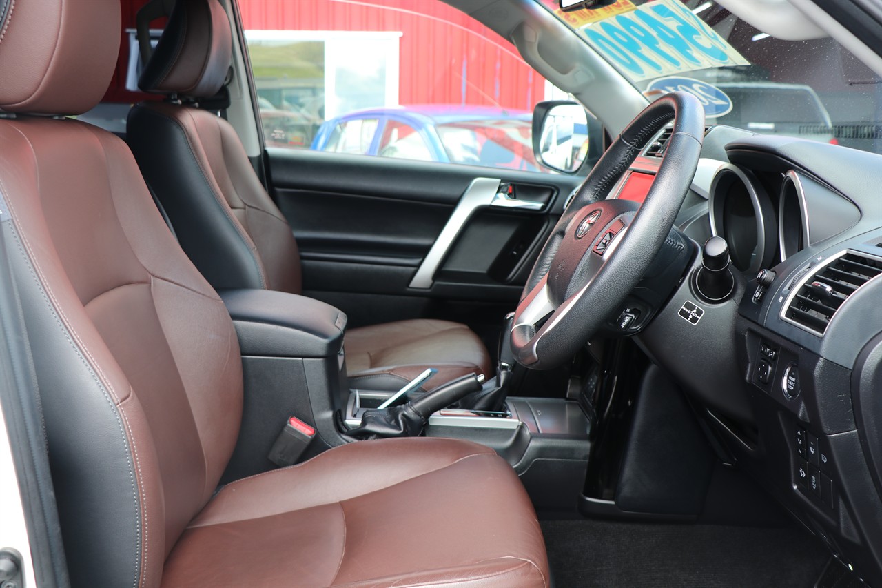 2016 Toyota Landcruiser