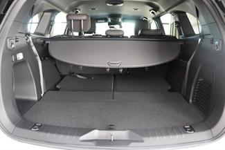 2025 Isuzu MU-X - Thumbnail