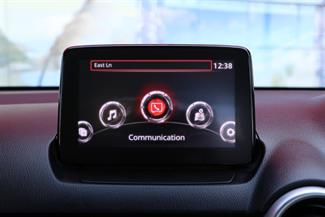 2021 Mazda Mazda2 - Thumbnail