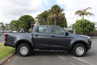 2025 Isuzu D-Max - Thumbnail