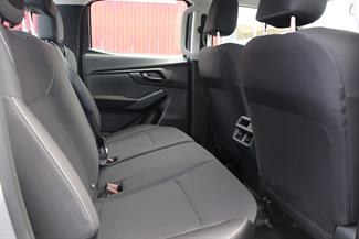 2025 Isuzu D-Max - Thumbnail