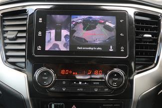 2022 Mitsubishi Triton - Thumbnail