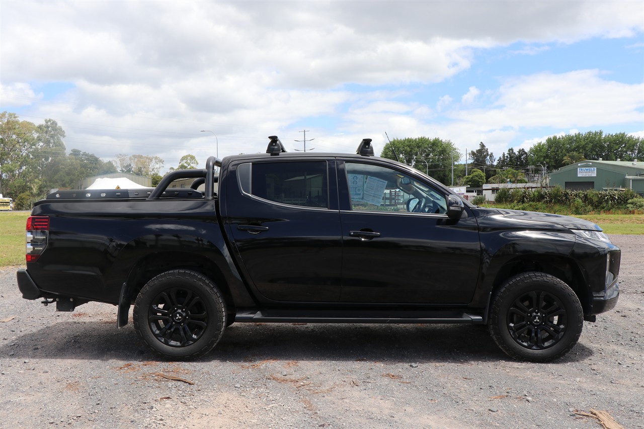 2022 Mitsubishi Triton