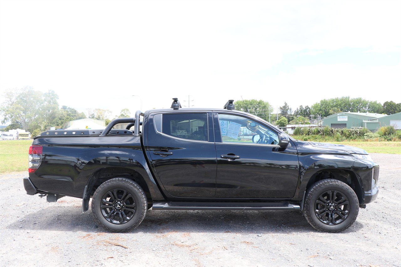 2022 Mitsubishi Triton