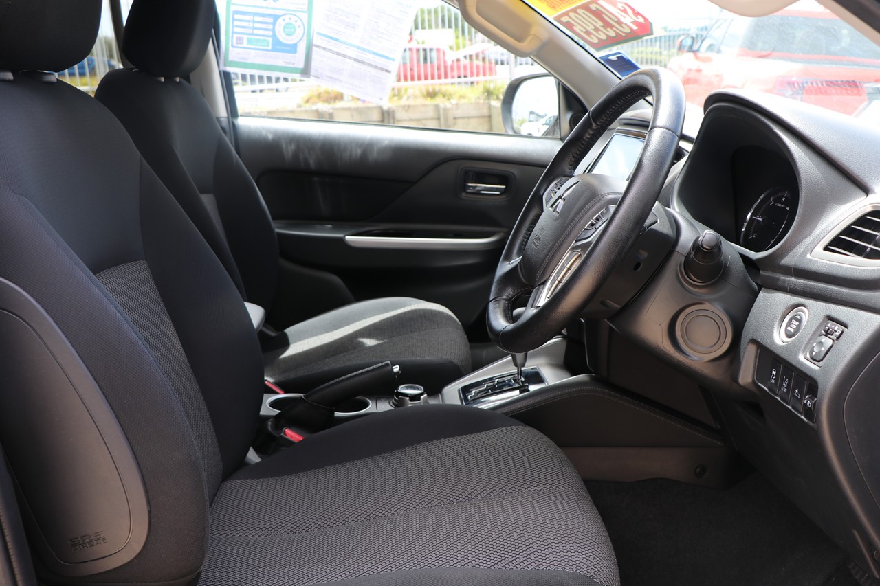 2022 Mitsubishi Triton