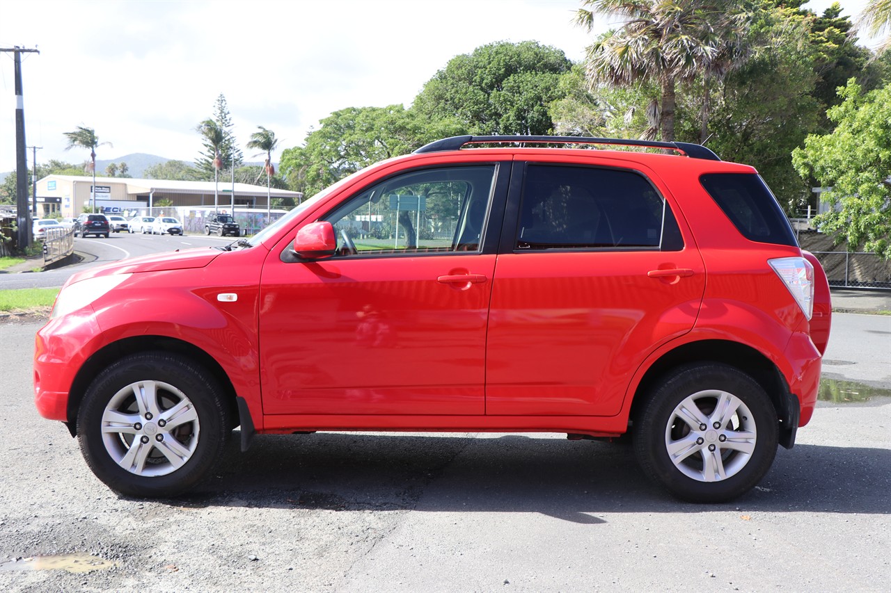 2012 Daihatsu Terios