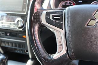 2020 Mitsubishi Triton - Thumbnail