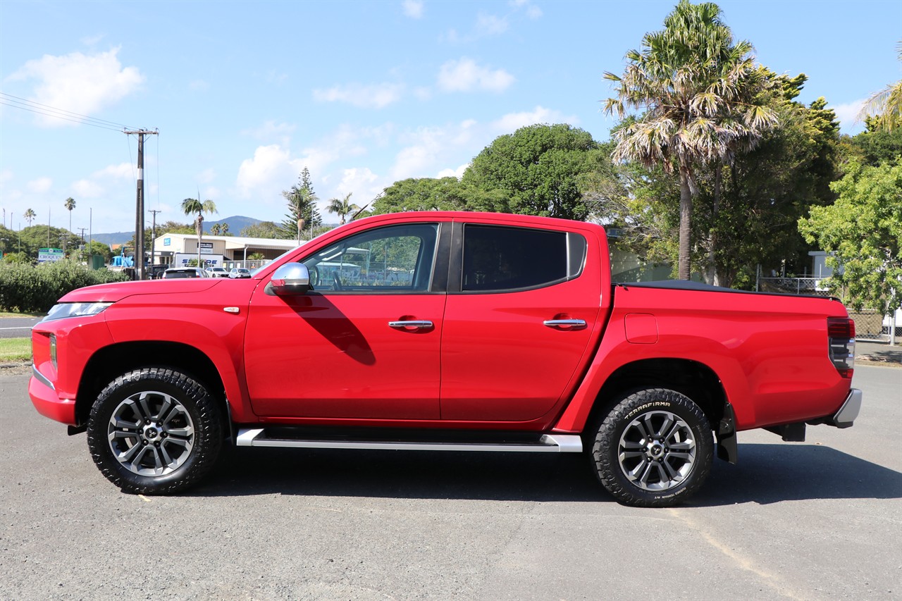 2020 Mitsubishi Triton
