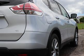 2015 Nissan X-Trail - Thumbnail