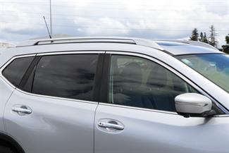 2015 Nissan X-Trail - Thumbnail