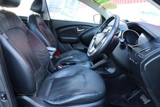 2010 Hyundai ix35 - Thumbnail