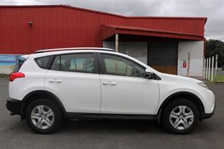 2013 Toyota RAV4 - Thumbnail