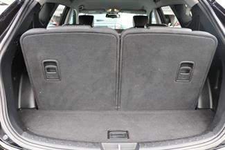 2017 Hyundai Santa Fe - Thumbnail